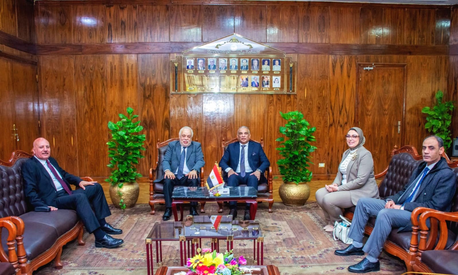 نقيب المهن التمثيلية في ضيافة جامعة طنطا 